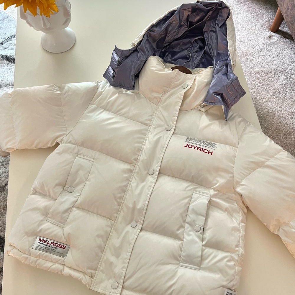 JOYRICH White Down Jacket with size 165cm 🤍fashion brand🤍